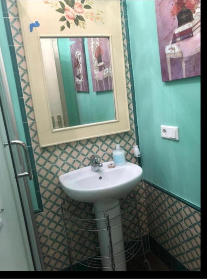Apartamento en Pleno Centro De Marchena 3 dormitorios 3 baños privados Exterior foto